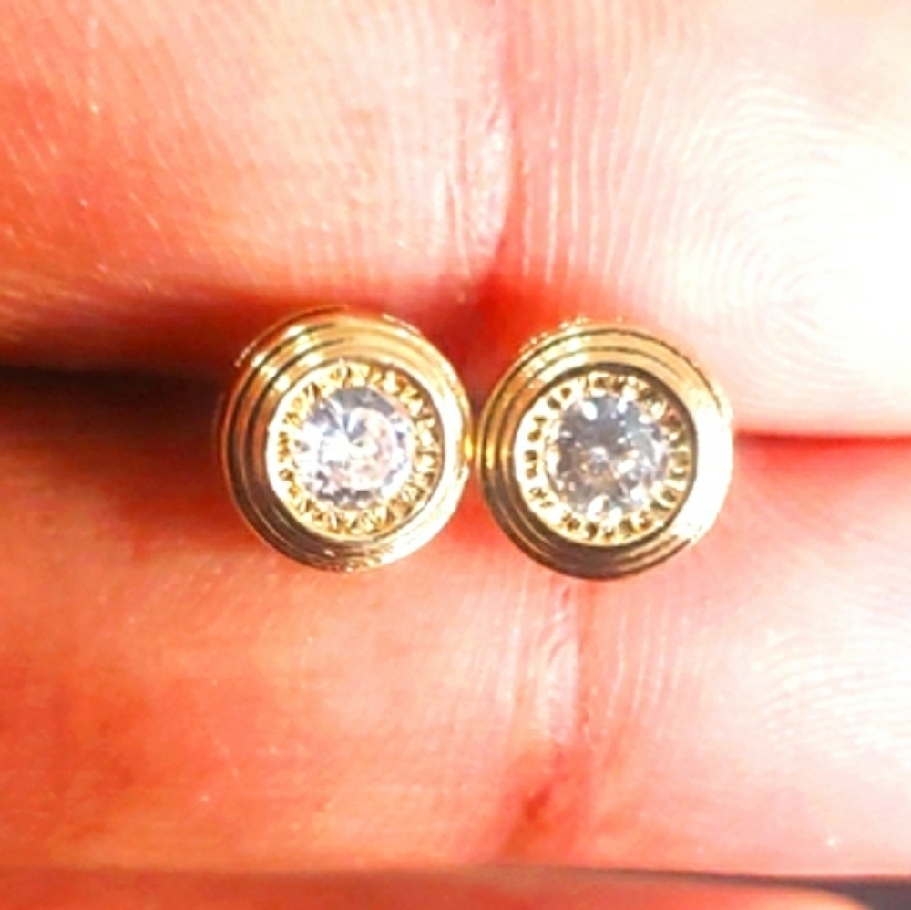Earings
